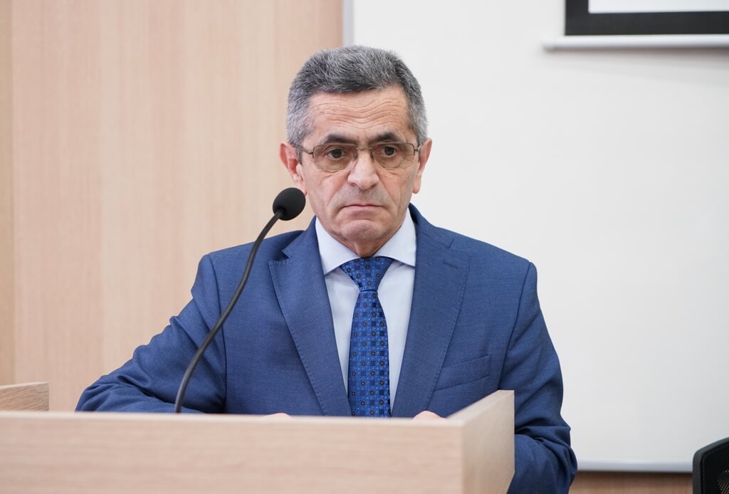 Universiteti i Elbasanit i jep “Certifikatë Mirënjohje” prof. dr. Ziso Thomollari, Uniel